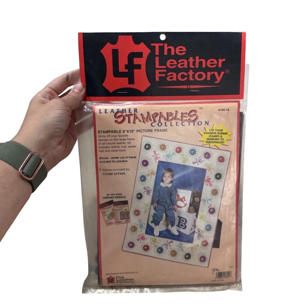 NIP Vintage The Leather Factory Leather Stampables Collection 8x10 Picture Frame